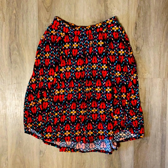 LulaRoe patterned skirt, size small